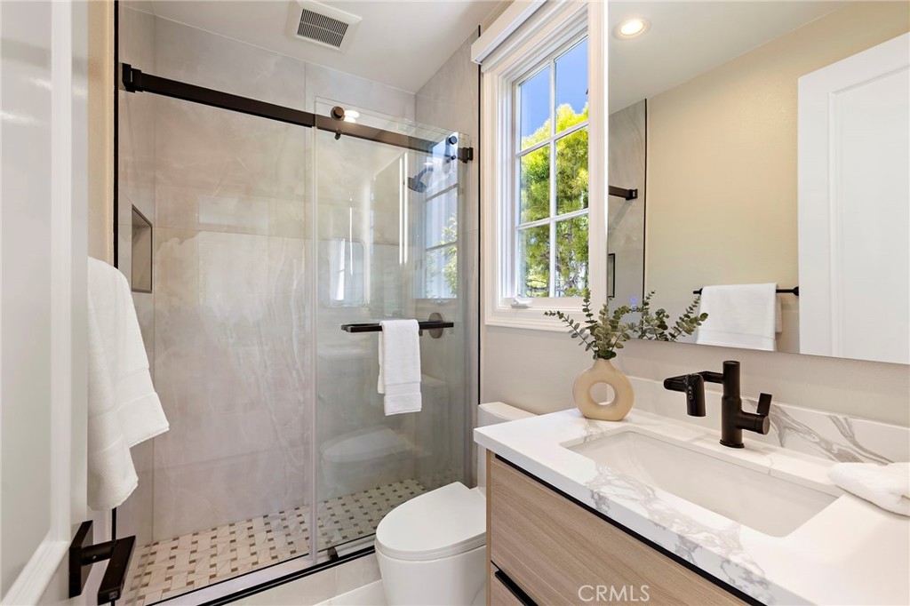 MLS #OC26122354 image #36