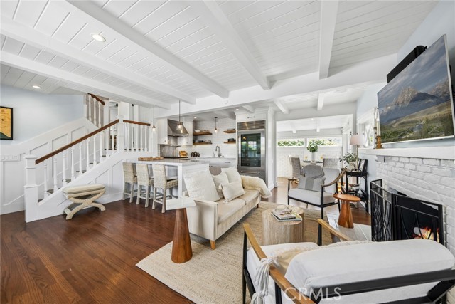 Detail Gallery Image 11 of 36 For 420 Acacia, Corona Del Mar,  CA 92625 - 3 Beds | 2 Baths