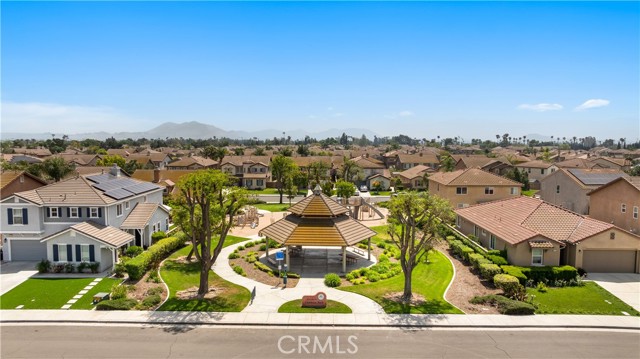 Detail Gallery Image 27 of 29 For 12430 Breeze Ln, Corona,  CA 91752 - 4 Beds | 3 Baths