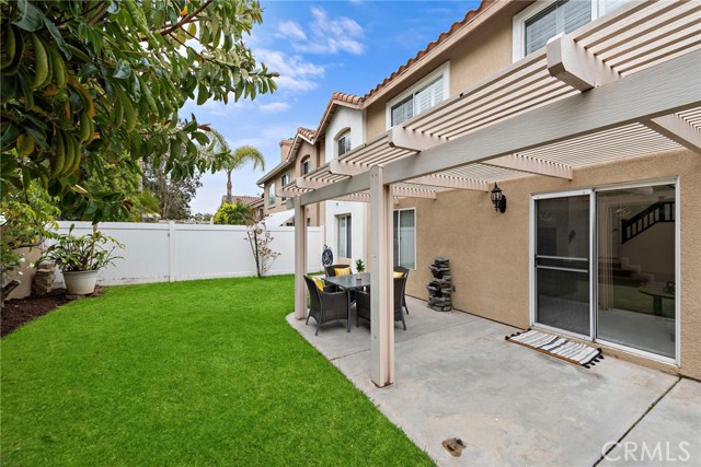 30 Calle Estero, Rancho Santa Margarita CA: https://media.crmls.org/medias/5164d968-43df-4dfd-84ff-536a356f7a09.jpg