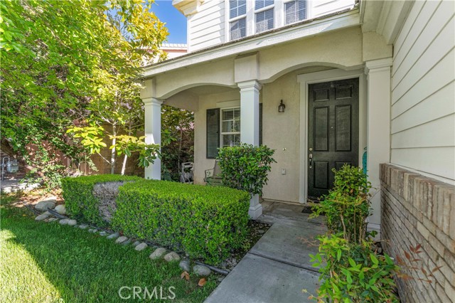 Detail Gallery Image 3 of 42 For 15601 N Peak Ln, Fontana,  CA 92336 - 4 Beds | 3 Baths