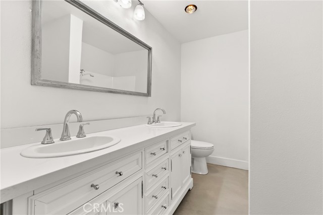 Detail Gallery Image 12 of 16 For 700 W 3rd St #B116,  Santa Ana,  CA 92701 - 1 Beds | 1 Baths