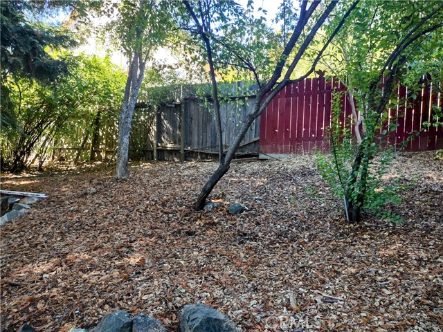 600 6th Street, Lakeport CA: https://media.crmls.org/medias/5165cba3-8acb-4687-b5f9-ea3e05bdd6c1.jpg