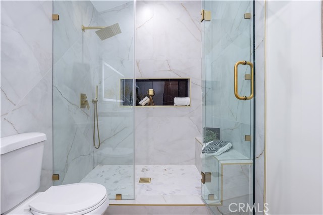 Detail Gallery Image 41 of 53 For 20133 Superior St, Chatsworth,  CA 91311 - 4 Beds | 3 Baths