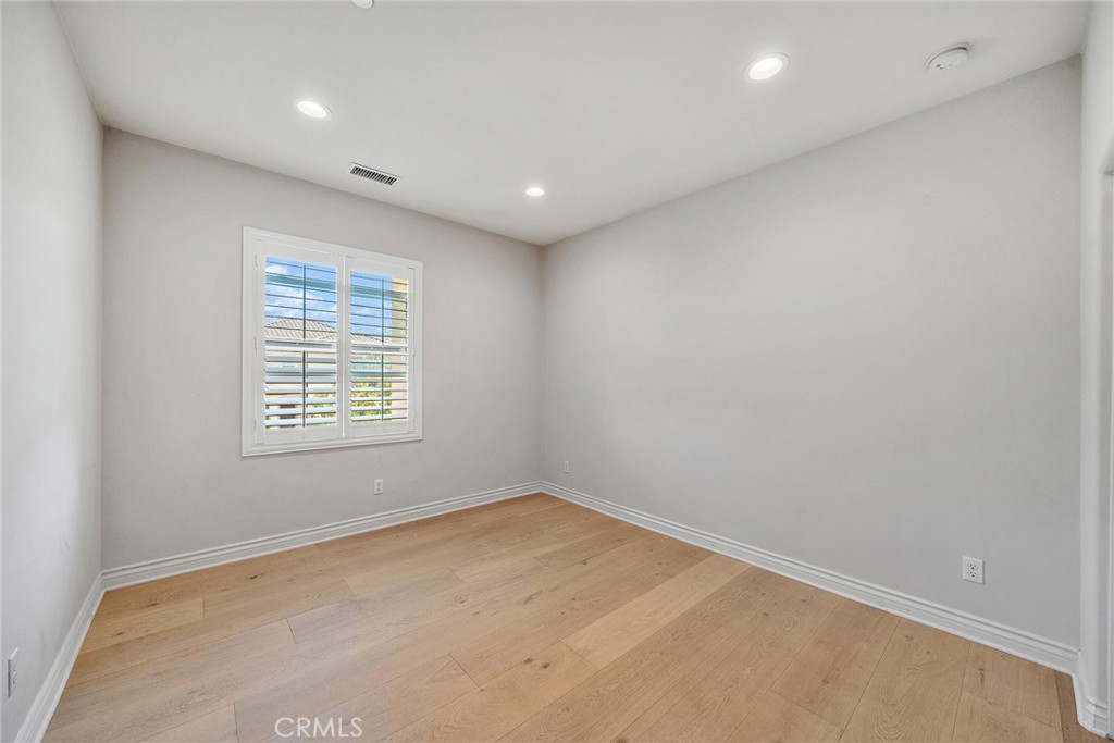 MLS #OC26109455 image #42