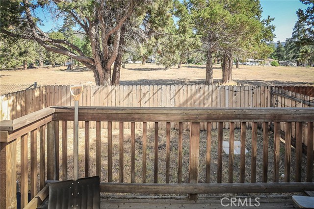 Detail Gallery Image 21 of 25 For 1019 W Mountain View Bld, Big Bear City,  CA 92314 - 3 Beds | 2/1 Baths