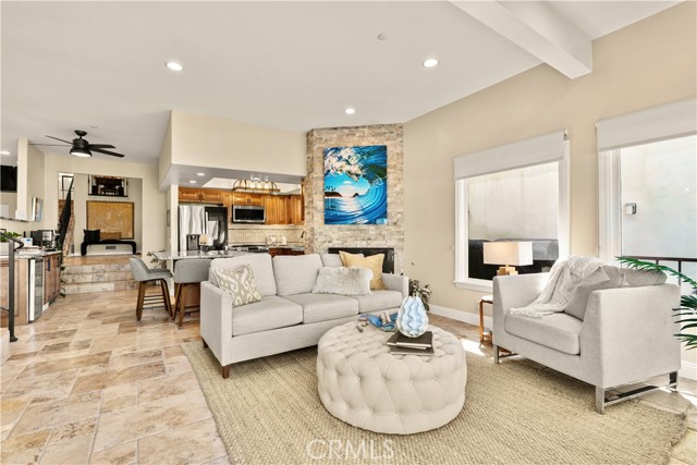 Detail Gallery Image 14 of 34 For 117 Boca De La Playa #1,  San Clemente,  CA 92672 - 3 Beds | 3 Baths