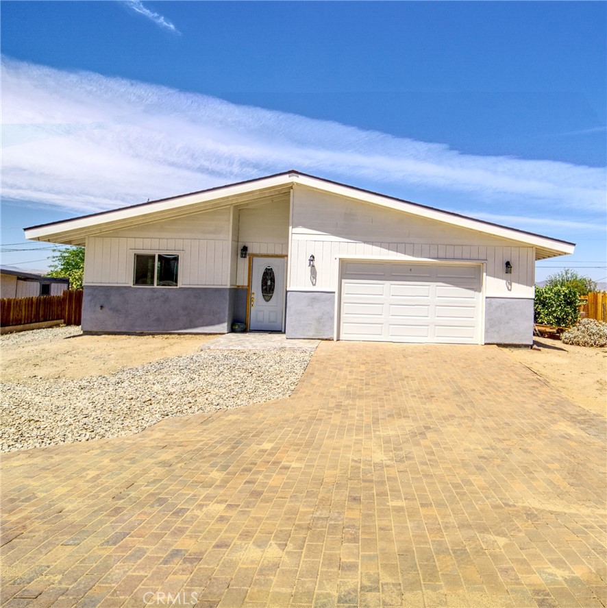 74804 Serrano Drive
