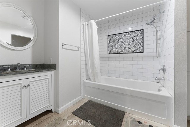 Image 13 of 25 For 3862 Ravenswood Drive