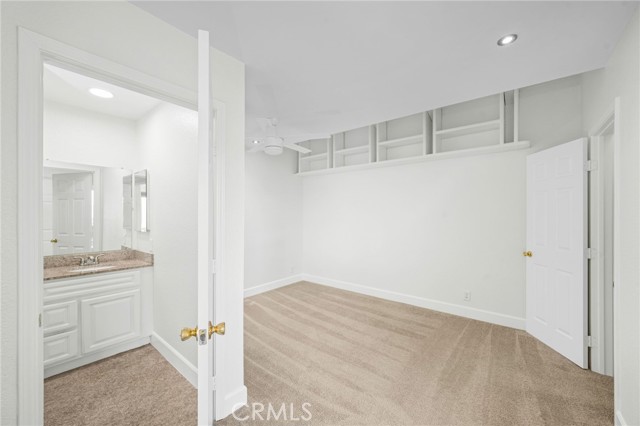 Detail Gallery Image 7 of 17 For 3142 Midway Dr #B307,  Point Loma,  CA 92110 - 2 Beds | 2 Baths