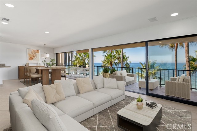 Detail Gallery Image 2 of 50 For 31423 Coast Hwy #15,  Laguna Beach,  CA 92651 - 2 Beds | 2 Baths