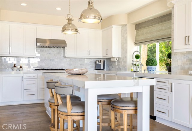 1435 High Bluff Drive, Newport Beach CA: https://media.crmls.org/medias/5168ff02-c564-4f5d-aec2-6cb248155dd4.jpg
