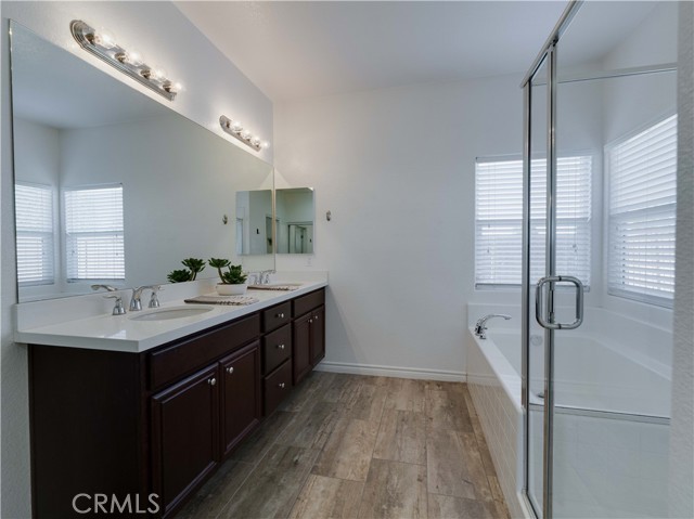 Detail Gallery Image 12 of 25 For 2720 Wensley Ave, El Centro,  CA 92243 - 4 Beds | 2 Baths