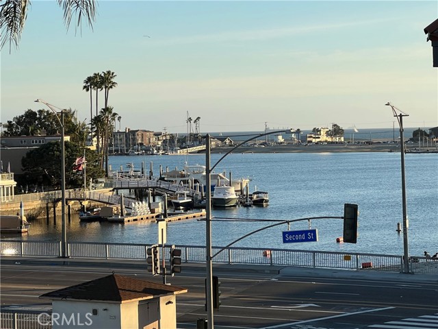 201 Bay Shore Ave #304, Long Beach, CA 90803