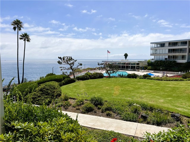 32759 Seagate Drive, Rancho Palos Verdes CA: https://media.crmls.org/medias/516bef07-394a-4871-aceb-01ebdab4f184.jpg