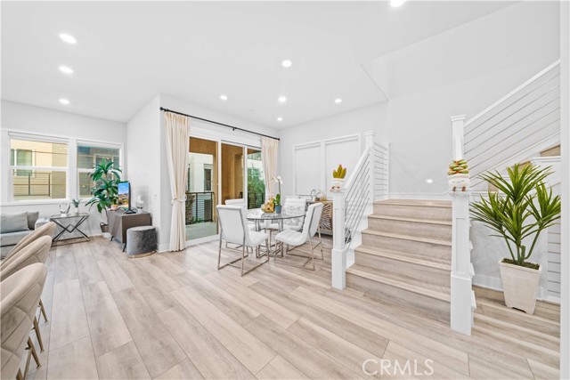 Detail Gallery Image 16 of 46 For 119 Glance, Irvine,  CA 92618 - 3 Beds | 2/1 Baths