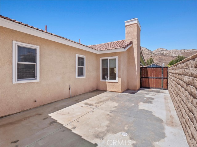 Detail Gallery Image 30 of 40 For 15242 Poppy Meadow St, Canyon Country,  CA 91387 - 3 Beds | 3 Baths