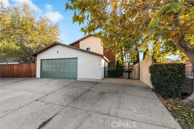 Front Image Thumbnail for CRSR25171172