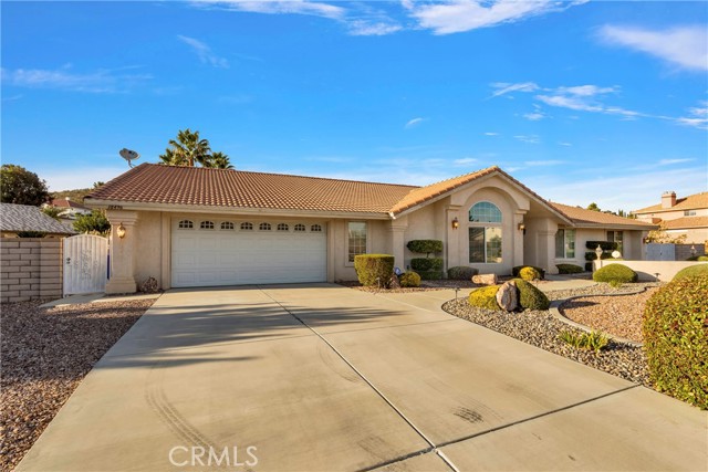 Detail Gallery Image 5 of 59 For 18496 Menahka Ct, Apple Valley,  CA 92307 - 3 Beds | 2/1 Baths