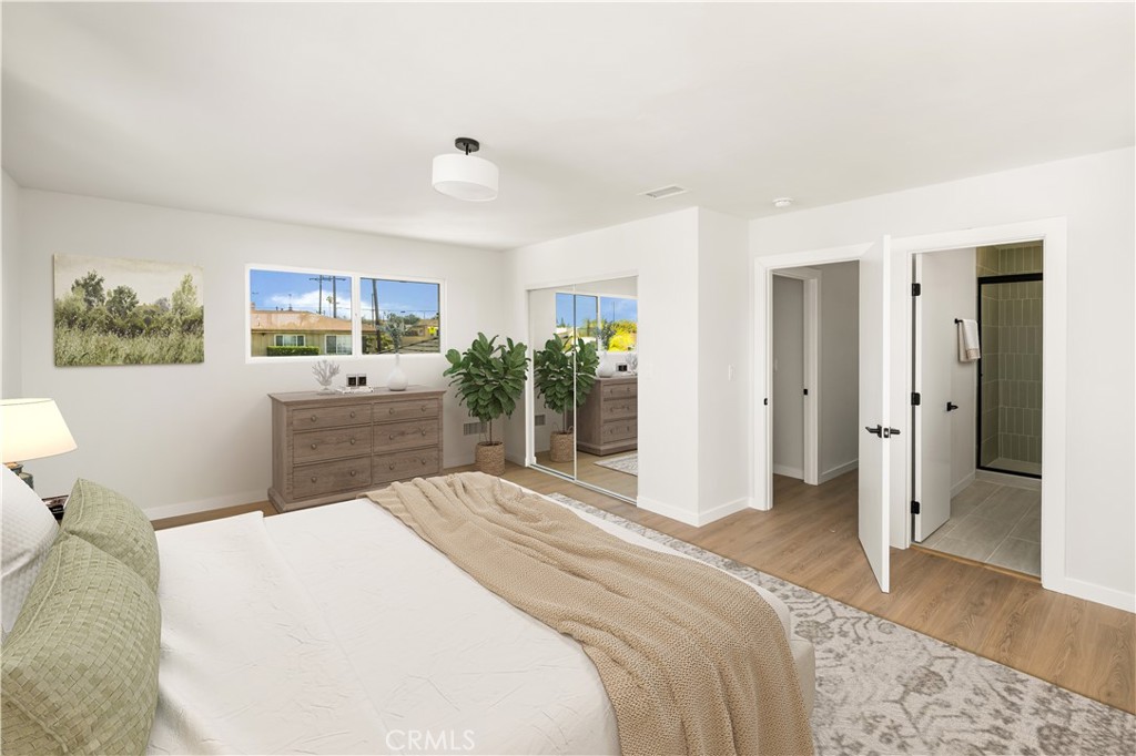 MLS #WS25154241 img 15