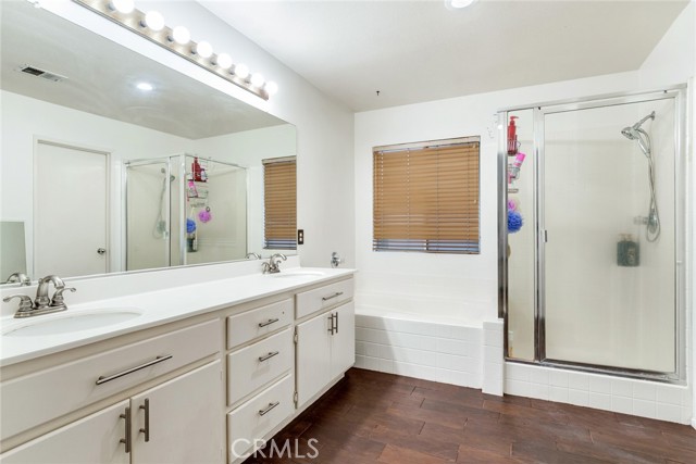 Detail Gallery Image 16 of 26 For 42073 Acacia Way, Temecula,  CA 92591 - 3 Beds | 2/1 Baths