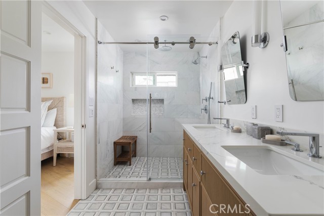 Detail Gallery Image 14 of 23 For 1520 Abalone, Newport Beach,  CA 92662 - 4 Beds | 3/2 Baths