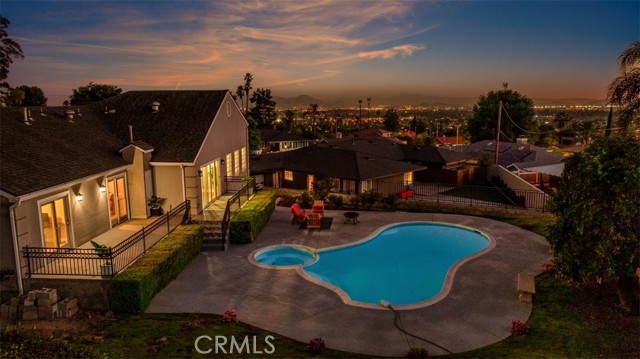 Detail Gallery Image 5 of 67 For 1694 Hampshire Rd, San Bernardino,  CA 92404 - 4 Beds | 3 Baths