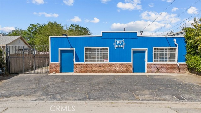 35235 82nd Street, Littlerock (also Little Rock), California 93543, ,Commercial Lease,For Rent,35235 82nd Street,CRSR25085804
