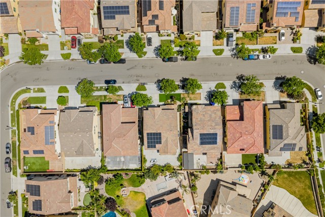 2756 E Wickford Street, Ontario CA: https://media.crmls.org/medias/5172198c-c947-4a4c-80b3-f395cff5e3e5.jpg