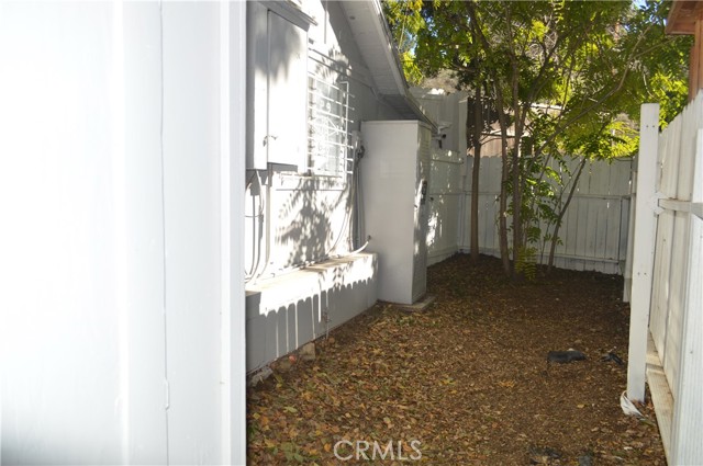 Detail Gallery Image 55 of 61 For 13111 Sierra Hwy, Agua Dulce,  CA 91390 - 1 Beds | 1 Baths