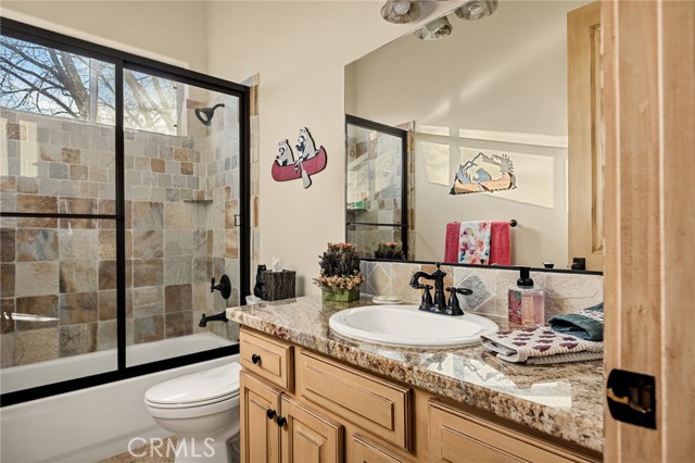 Detail Gallery Image 28 of 44 For 27920 Matterhorn, Lake Arrowhead,  CA 92352 - 5 Beds | 3/1 Baths