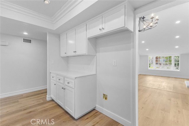10281 Kings Street, Los Alamitos CA: https://media.crmls.org/medias/5172f06b-9868-4e91-b73d-65ab9044f9ed.jpg