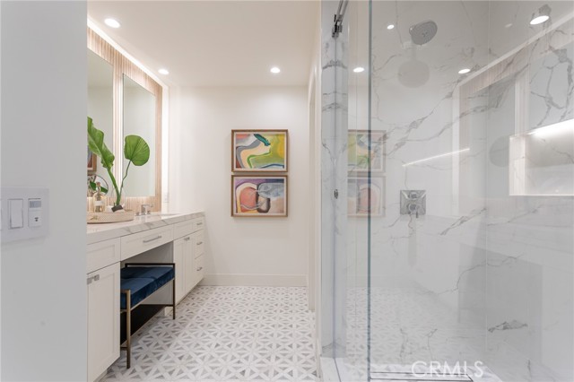 517316ca 57e0 43ab B732 24c48a825d05