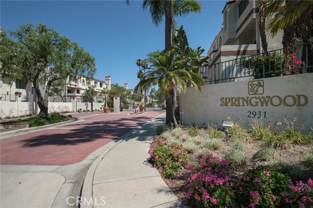 Detail Gallery Image 1 of 1 For 2971 Plaza Del Amo #263,  Torrance,  CA 90503 - 2 Beds | 2/1 Baths