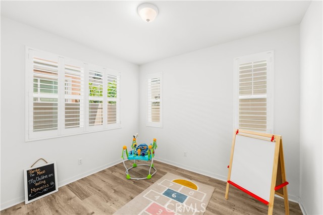 Detail Gallery Image 10 of 28 For 6952 Silverado St, Chino,  CA 91710 - 4 Beds | 3 Baths