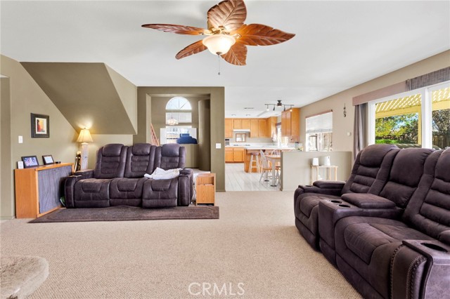 Detail Gallery Image 16 of 71 For 19149 San Jacinto Way, Apple Valley,  CA 92308 - 5 Beds | 3 Baths