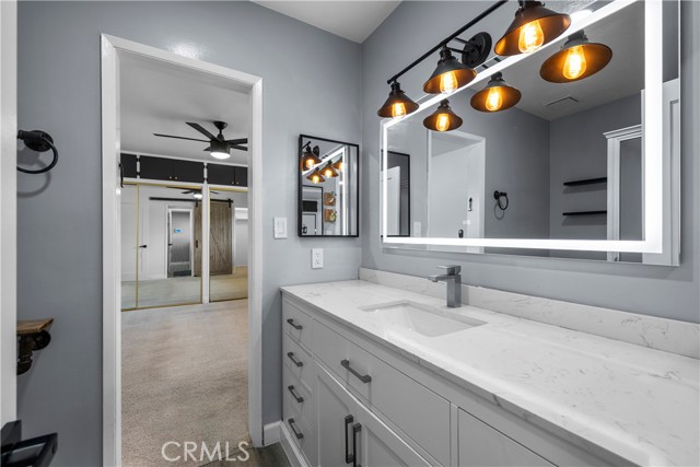 25083 Wheeler Road, Newhall CA: https://media.crmls.org/medias/5174cd94-e759-44fe-bf13-77827da2b336.jpg