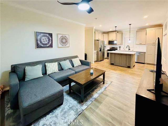 Detail Gallery Image 2 of 15 For 12530 Royal Rd #46,  El Cajon,  CA 92021 - 3 Beds | 2 Baths