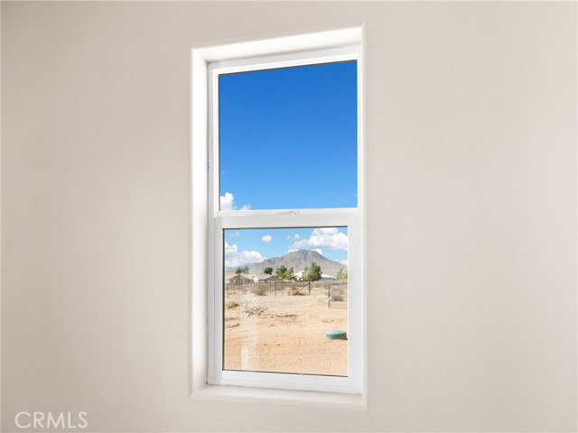 16944 Pauhaska Road, Apple Valley CA: https://media.crmls.org/medias/51753b39-ab77-43b4-82de-63b42e979eb9.jpg