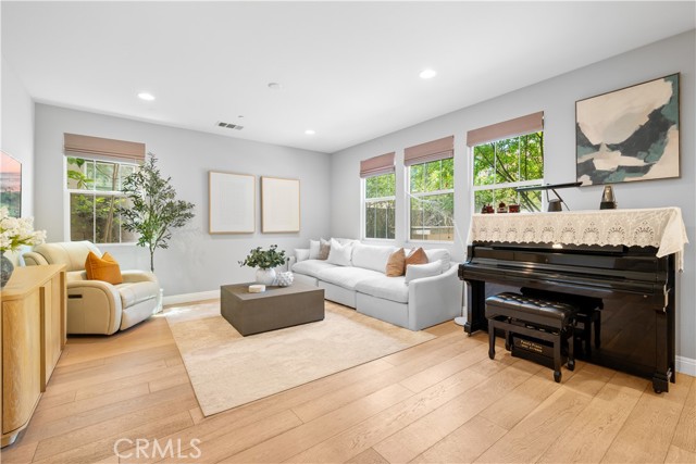 228 Wicker, Irvine CA: https://media.crmls.org/medias/5175485a-f24a-4103-b880-5ec6db2c3ad7.jpg