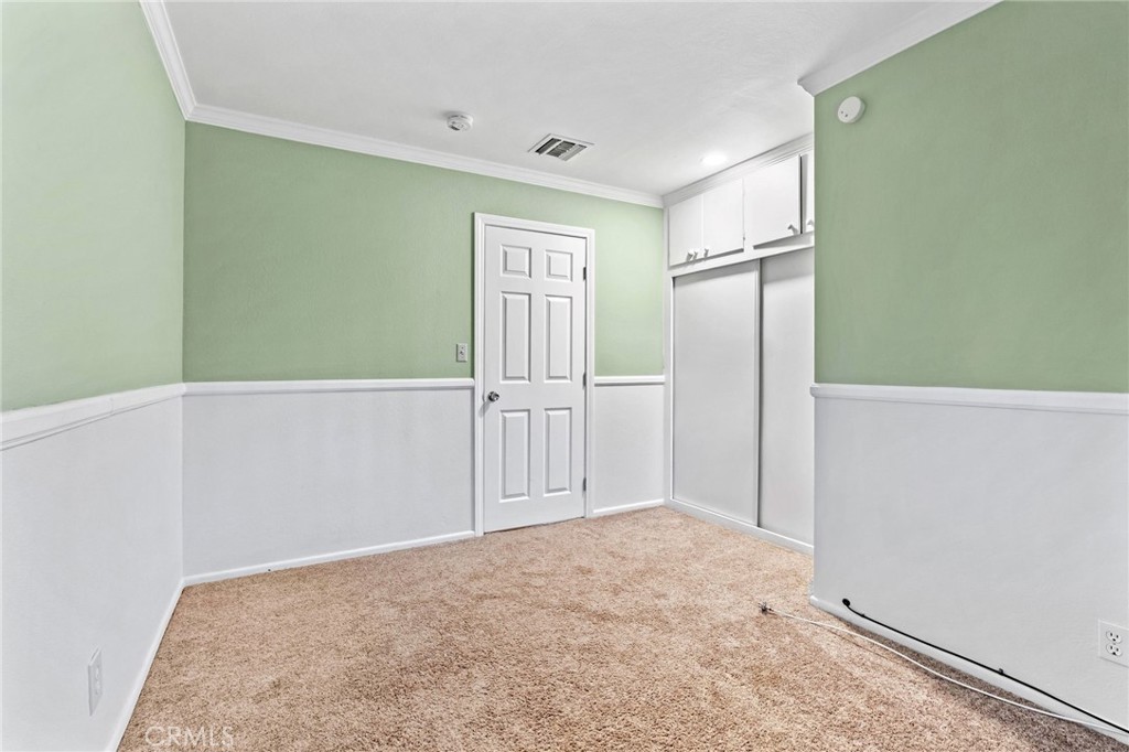 MLS #OC25271228 image #13