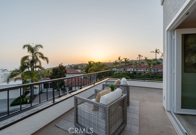 Detail Gallery Image 60 of 65 For 561 Avenida Buenos Aires, San Clemente,  CA 92672 - 3 Beds | 3/1 Baths
