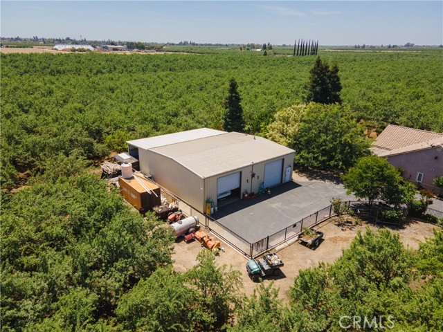 6839 Mercedes Avenue, Winton CA: https://media.crmls.org/medias/5176f8d5-d028-4740-b174-f5100461d126.jpg