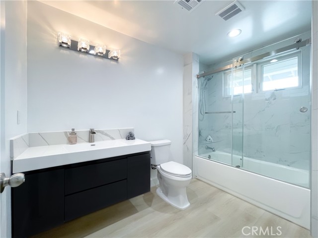 Detail Gallery Image 27 of 30 For 205 S Avenue 59, Los Angeles,  CA 90042 - 3 Beds | 3/1 Baths