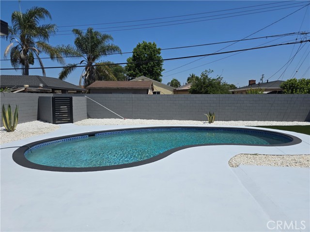 Detail Gallery Image 2 of 2 For 10941 Allen, Garden Grove,  CA 92840 - 4 Beds | 3/1 Baths