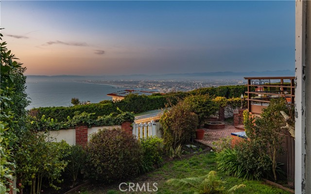 868 Rincon Lane, Palos Verdes Estates, California 90274, 5 Bedrooms Bedrooms, ,2 BathroomsBathrooms,Residential,Sold,Rincon Lane,PV24039365