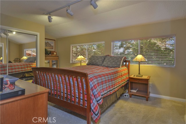 Detail Gallery Image 12 of 28 For 611 Rose Ln, Twin Peaks,  CA 92391 - 3 Beds | 2 Baths