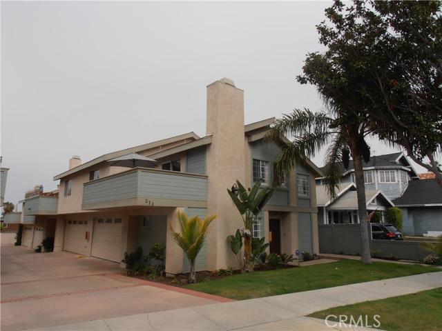 211 Helberta Avenue, Redondo Beach, California 90277, 2 Bedrooms Bedrooms, ,2 BathroomsBathrooms,Residential,Sold,Helberta,SB16100956 211 Helberta Avenue, Redondo Beach, California 90277, 2 Bedrooms Bedrooms, ,2 BathroomsBathrooms,Residential,Sold,Helberta,SB16100956