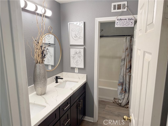 15767 Buck Point Lane, Fontana CA: https://media.crmls.org/medias/517a2c5f-dcb3-4b47-9a0b-d147fb2dbd49.jpg
