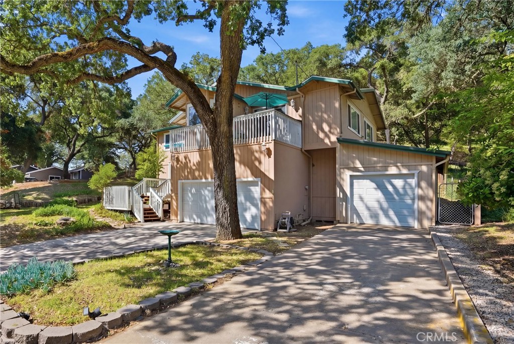 https://media.crmls.org/medias/517a3516-e17b-4ada-9ff4-0cbaf81f42d4.jpg?preset=X-Large